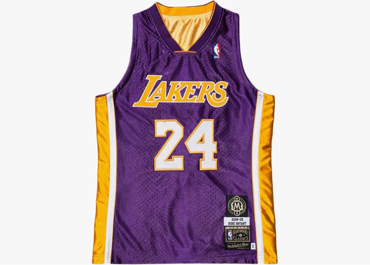Canottiere & Pantaloni: Mitchell & Ness Kobe Bryant HOF Reversible Jersey – Nuovo (secondo la descrizione) da Cademario venduto da Mora.resell