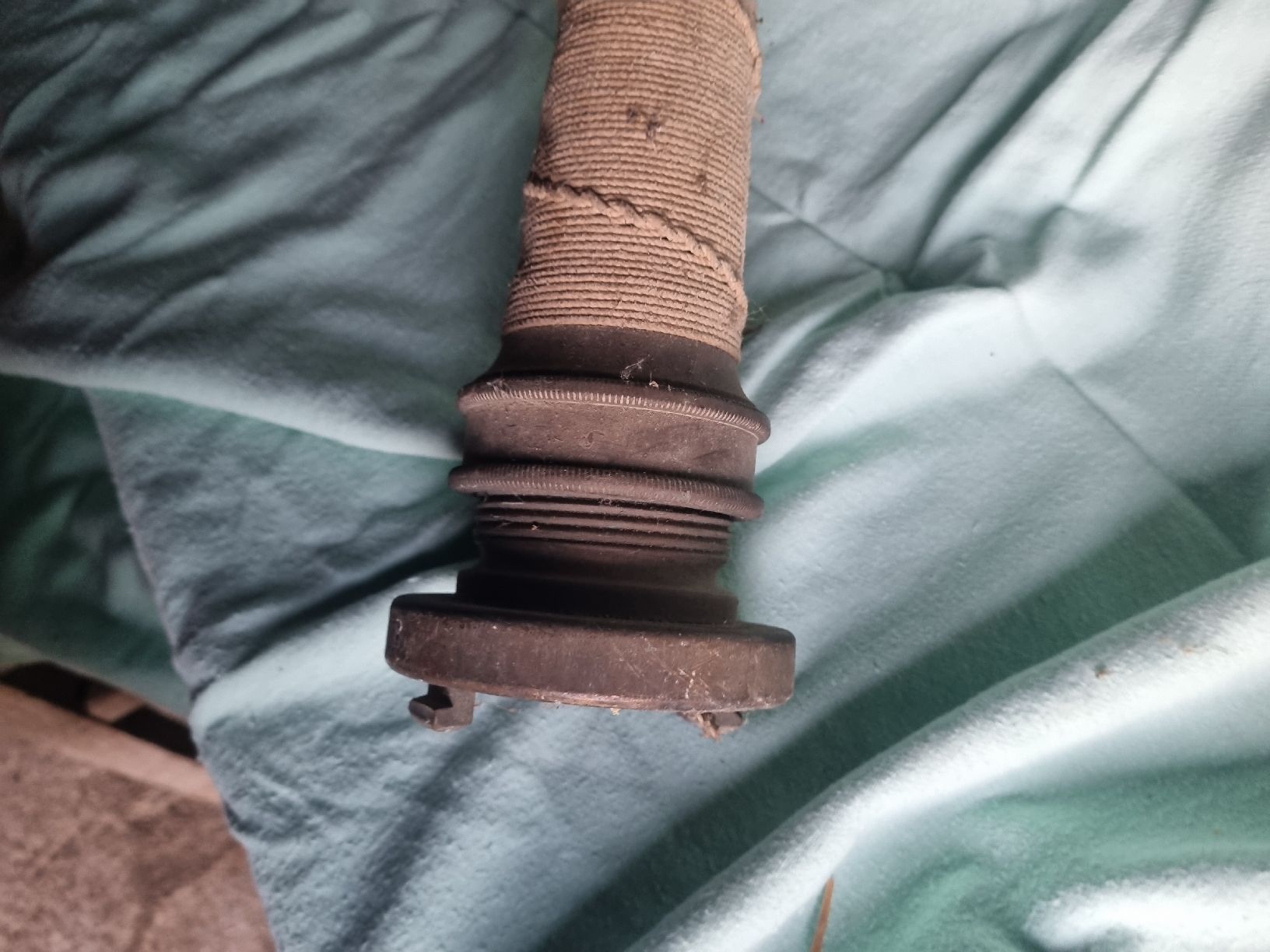 Tutte le decorazioni: Ancienne lance à incendie vintage déco – Usato da Esmonts venduto da Sacloche 3