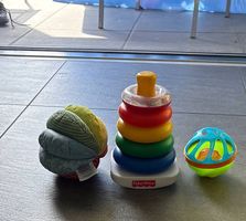 Spielzeug Combo für Babys ( Pyramide Fisher Price)