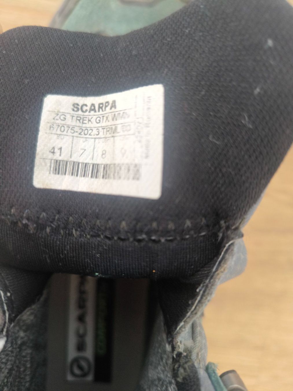 Scarpa Scarpe da donna: Scarpa Goretex Wanderschuhe 41 / 7 – Usato da Ebikon venduto da brombomboli 3