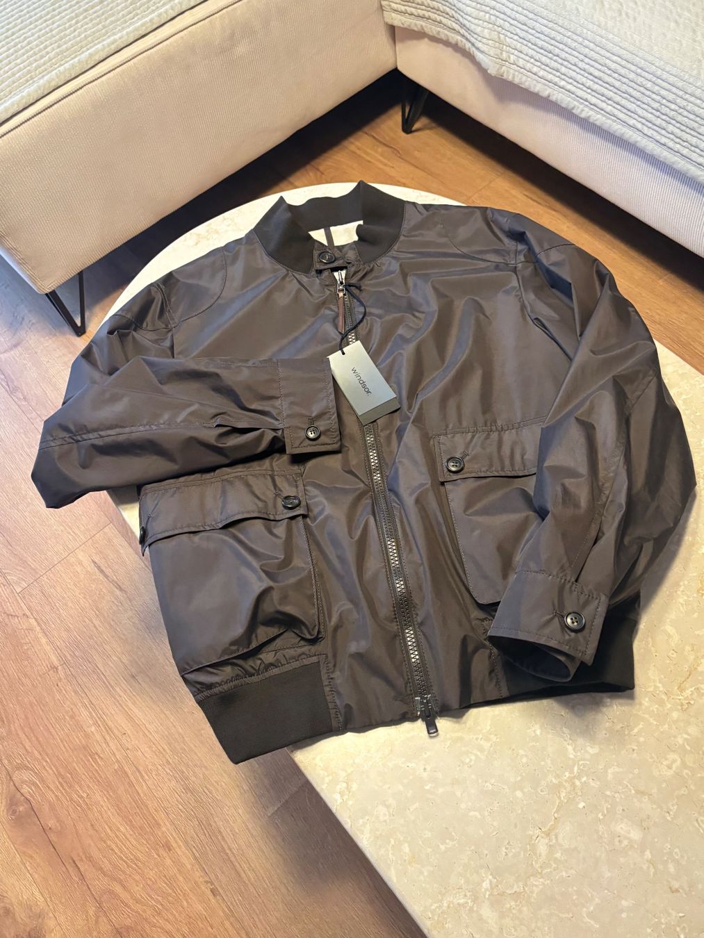Windsor Giacche: Windsor Bomber/Blouson 100% Seide Neu – Nuovo (secondo la descrizione) da St. Margrethen SG venduto da dijanaO 5