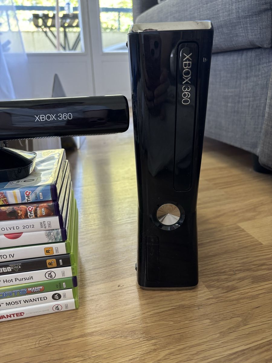 Microsoft Console: Xbox 360 Konsole 250GB mit Kinect Set gebraucht – Usato da Zürich venduto da wie_p6fw 1