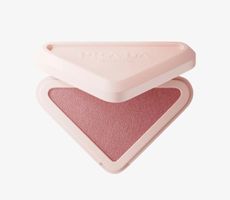 NEU PRADA Touch Blush P72 Dahlia