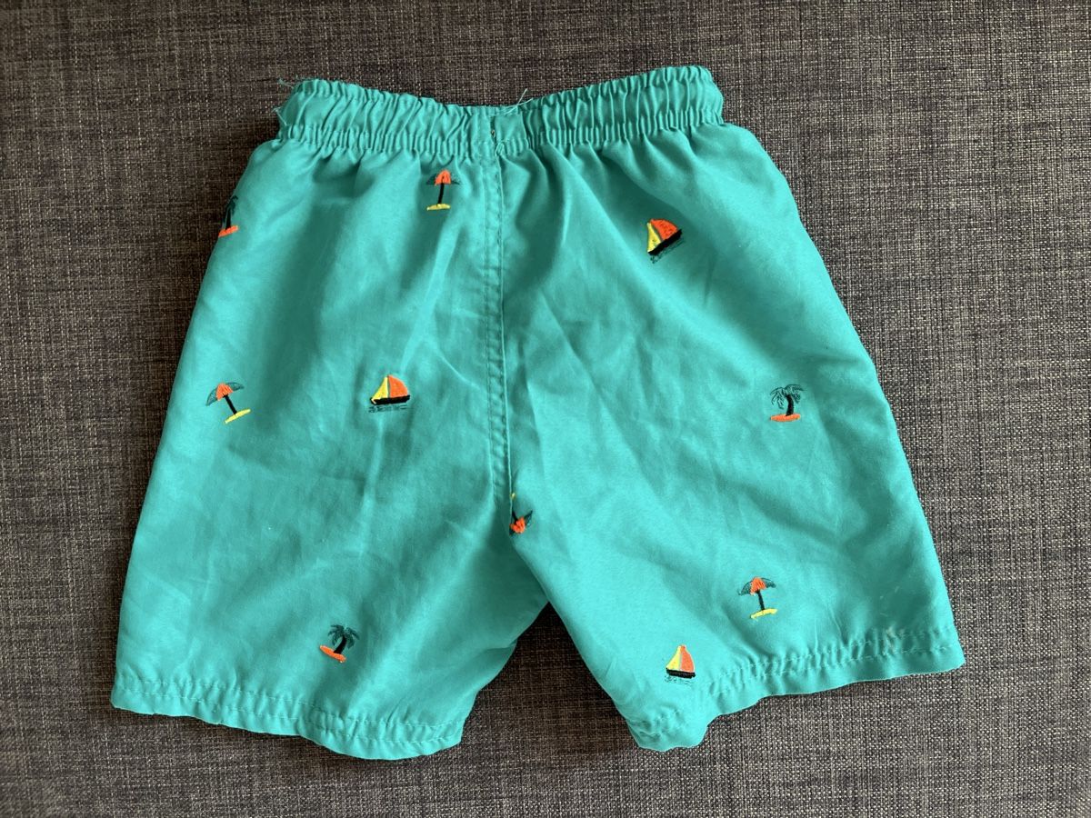 Costumi da bagno: Short de bain 98 - 104 brodé  – Usato da Chénens venduto da RosaLine 1
