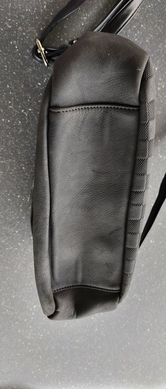 Borse da donna: Damen Handtasche mit zwei Fächer – Nuovo (secondo la descrizione) da Dottikon venduto da Oldyfreak