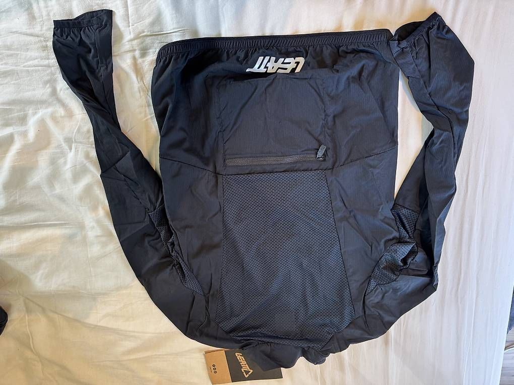 Giacche: Leatt Windjacke Damen *neu – Usato da Lostorf venduto da Drifter3 1