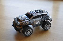Carrera RC Dirt Rider  Top Ferngesteuertes Auto, 18 km/h!