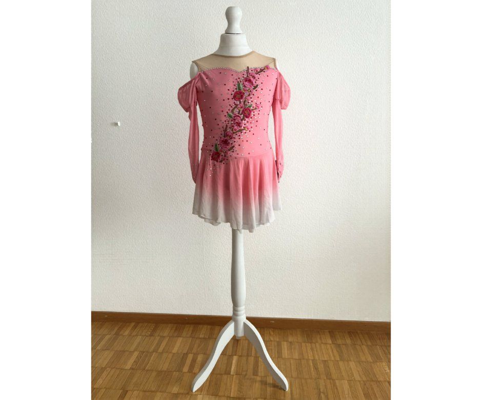 Vestiti & Gonne: Eiskunstlauf Eislauf Kürkleid neu, 146 – Nuovo (secondo la descrizione) da Zürich venduto da tedundthea 3