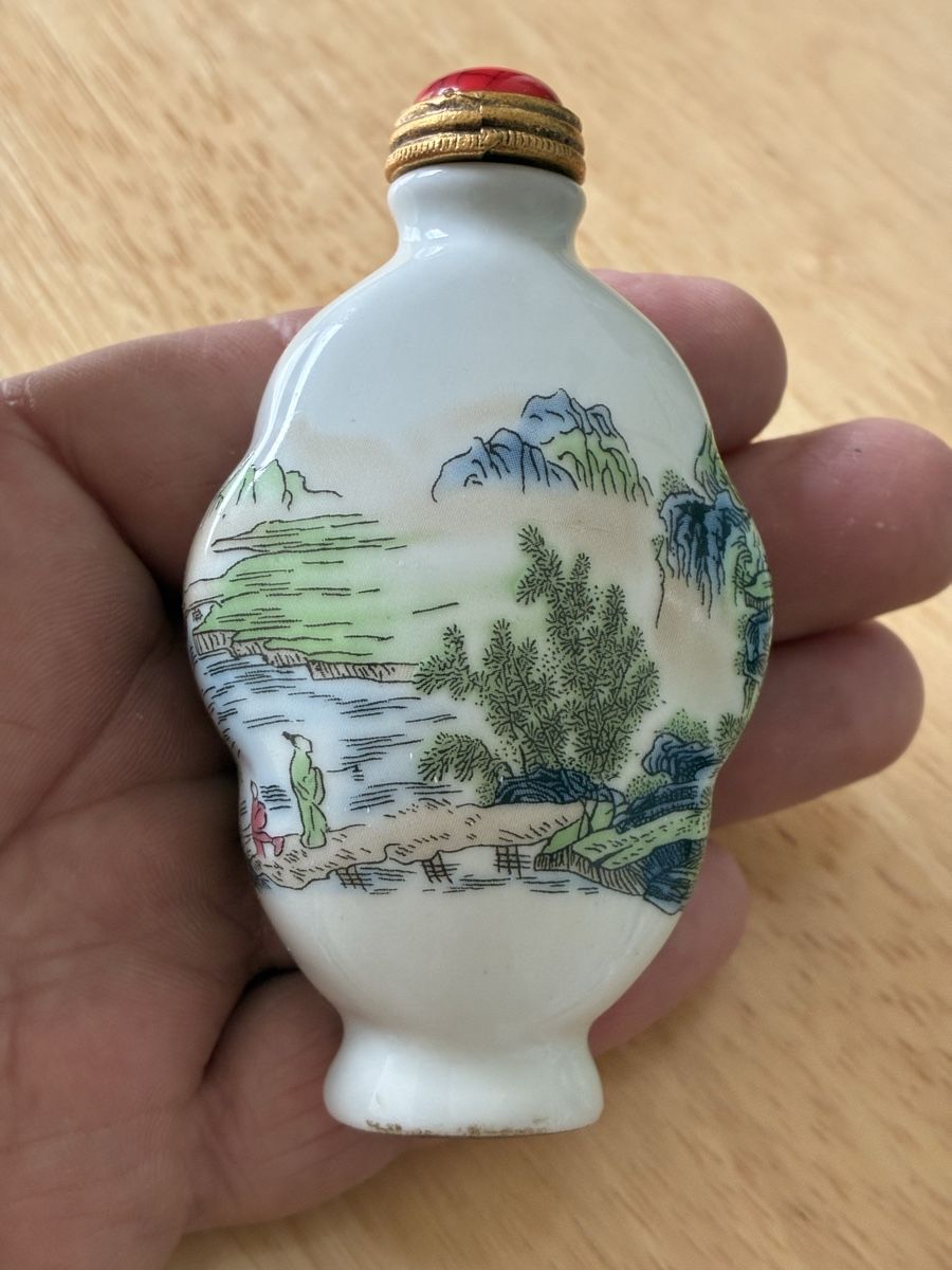 Figuren: Chinese snuff bottle tabac – Gebraucht aus St-Aubin-Sauges von asianart 1