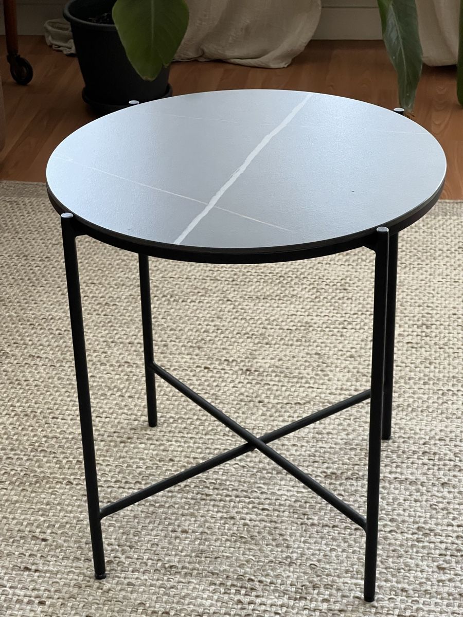 Comodini: Runder Couchtisch in Schwarz mit Marmor Optik – Nuovo (secondo la descrizione) da Bern venduto da fer_9lxq 4