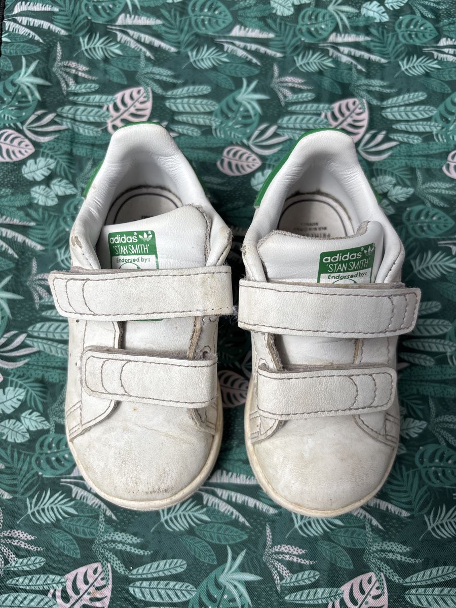 Adidas Scarpe per ragazzi: Adidas Schuhe Gr. 22 – Usato da Aarau venduto da schaeny