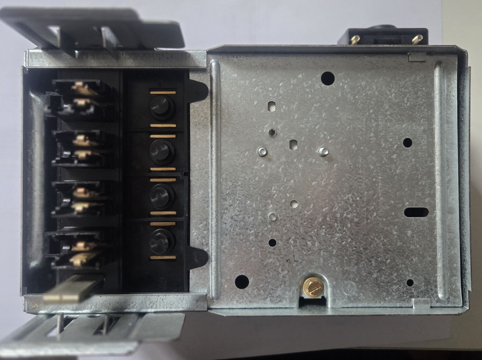 Alimentazione elettrica: Telemecanique CANALIS KS KSA-03SD41 – Usato da Quartino venduto da 123HOBIT 2