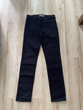 Jeans Levi's 712 Slim noir  29 femme   Très très bon état