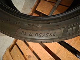 4 pneus n été Michelin Primacy 4 – 225/50 R18 95V