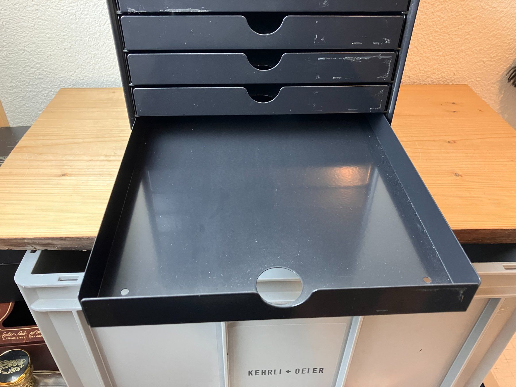 USM Sistemi di archiviazione: USM INOS Einsatz Fach System C4 Box – Usato da Fislisbach venduto da Promo 1