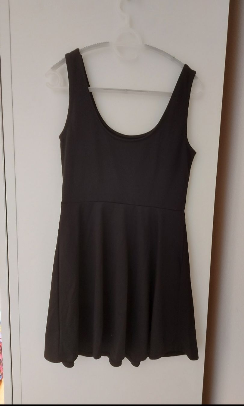 Vestiti: Robe noire patineuse – Nuovo (secondo la descrizione) da Le Mont-Pèlerin venduto da jux_x96b 1