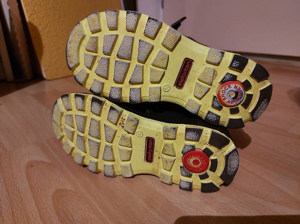 Scarpe per ragazzi: Winterschuhe Elefanten Gr. 31 – Usato da Nottwil venduto da outback-ev 1