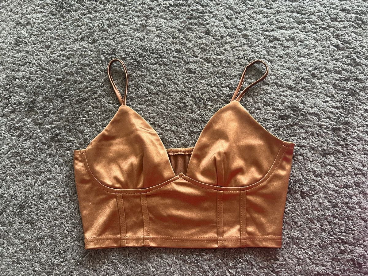 Tops: 🤎 Satin Bustier Top, Grösse M,Bronze🤎 – Neu (gemäss Beschreibung) aus Effretikon von Briga.S.