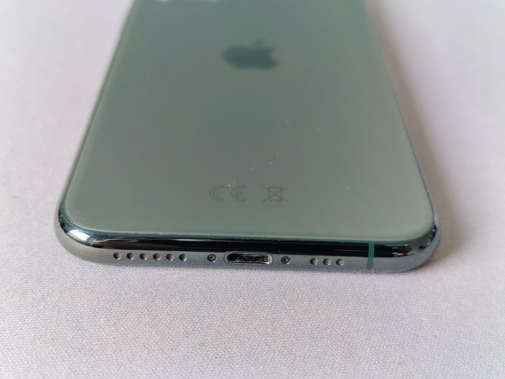 Apple Telefoni cellulari / Smartphones: iPhone 11 Pro – Usato da Territet venduto da jam_2yx7 5