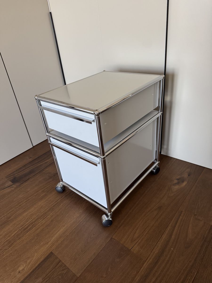 USM Banconi: USM Haller Rollkorpus / Bürokorpuss – Usato da Altendorf venduto da SilverDesignStudio 1