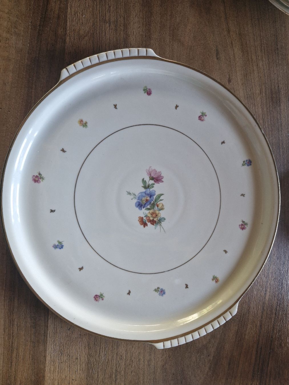 Teller: Grande assiette 33 cm Langenthal  – Gebraucht aus St-Légier-Chiésaz von apocopea