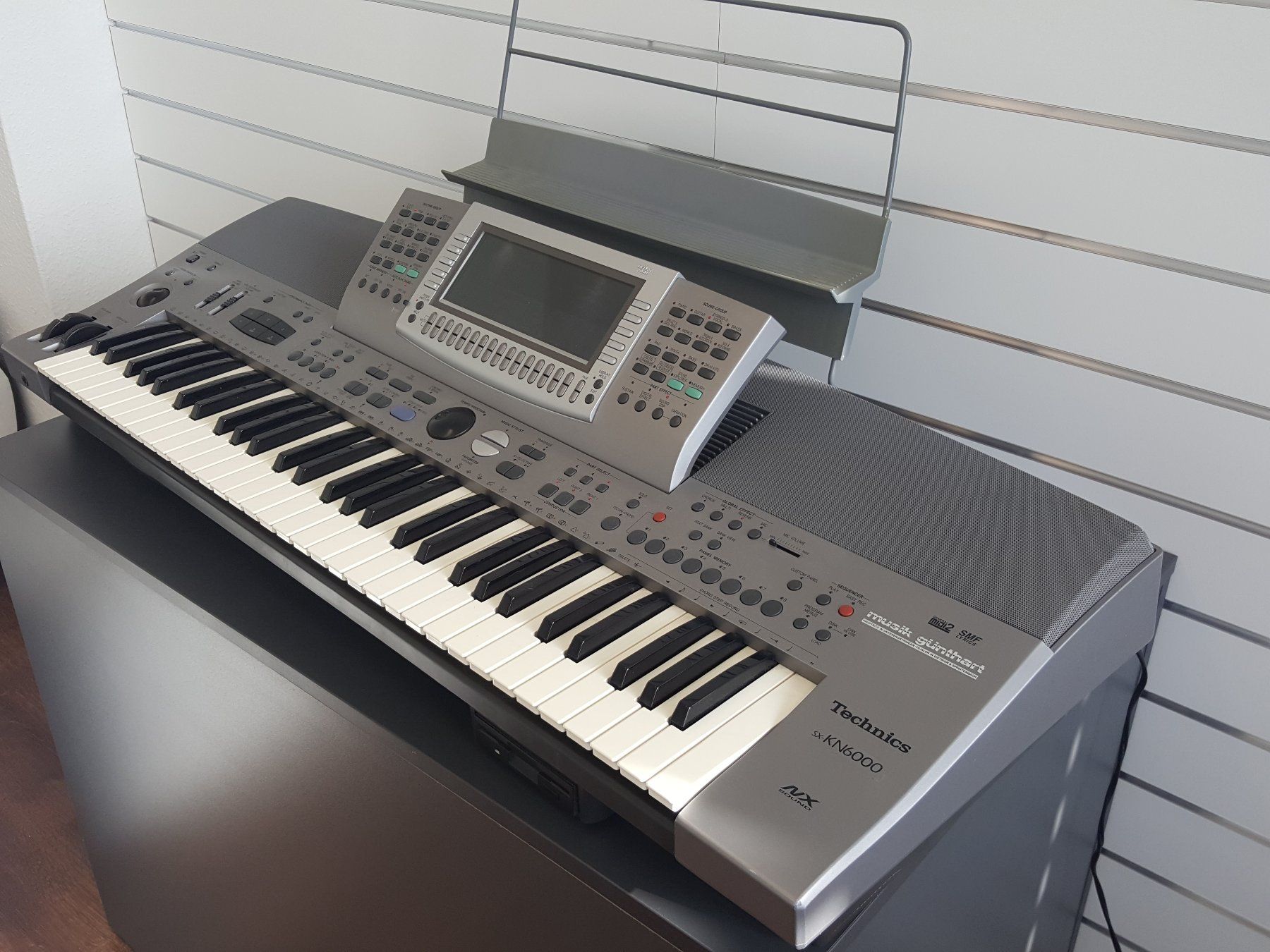 Technics Strumenti musicali: Keyboard Technics SX-KN6000 – Usato da Glattbrugg venduto da Swissmusik