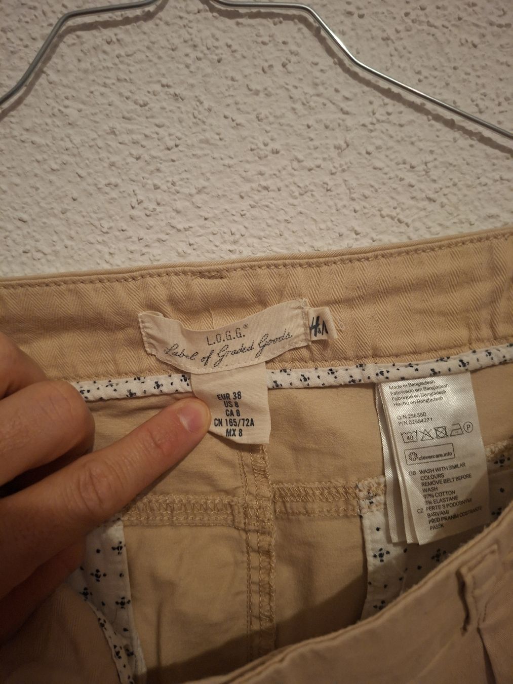 Gonne: H&M L.O.G.G. Minirock Gr. 38 Beige – Usato da Lengwil venduto da Gastman45 3