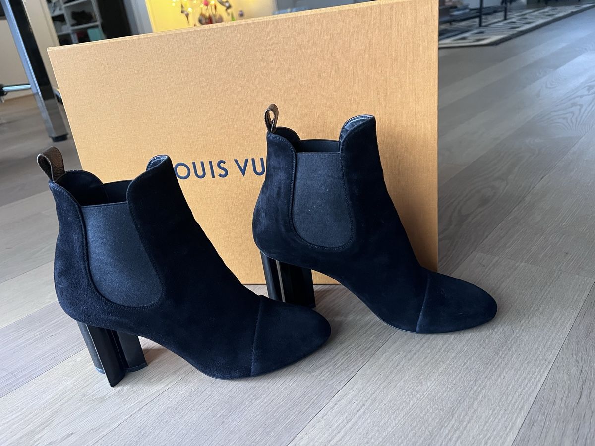 Louis Vuitton Scarpe da donna: Louis Vuitton Boots Gr. 39 – Usato da Zürich venduto da tiz_jcj7
