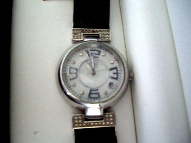 Montres: Armband Uhr – D'occasion à Amriswil par lindenmannkia 1