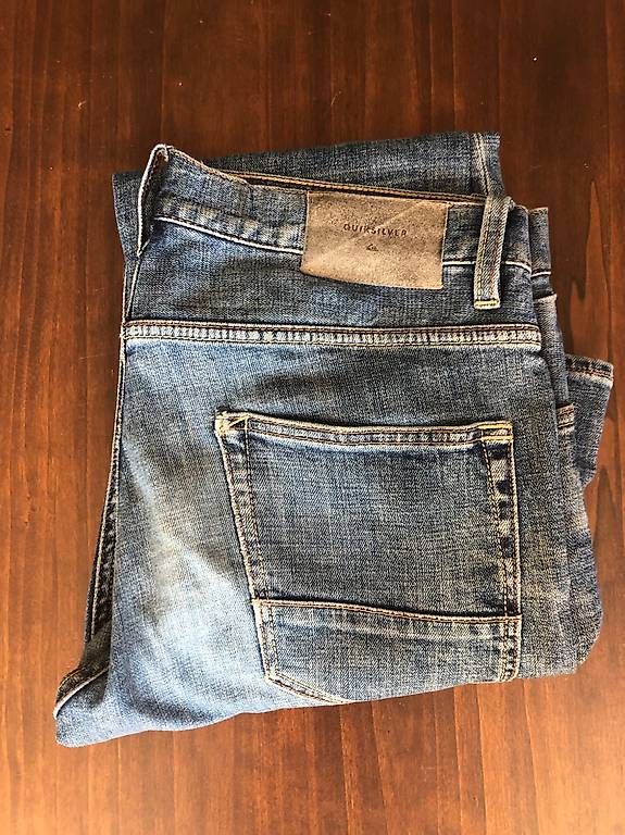 Jeans: Quicksilver Jeans - regular fit – Usato da Basel venduto da cozycat 2