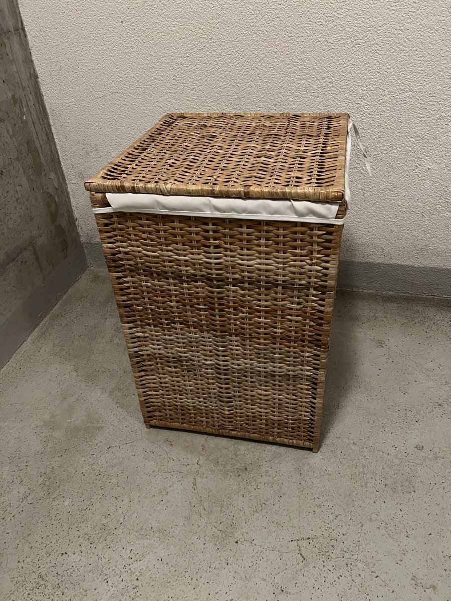 Ikea Paniers à linge: Branäs Wäschekorb – D'occasion à Zollikofen par timuster94