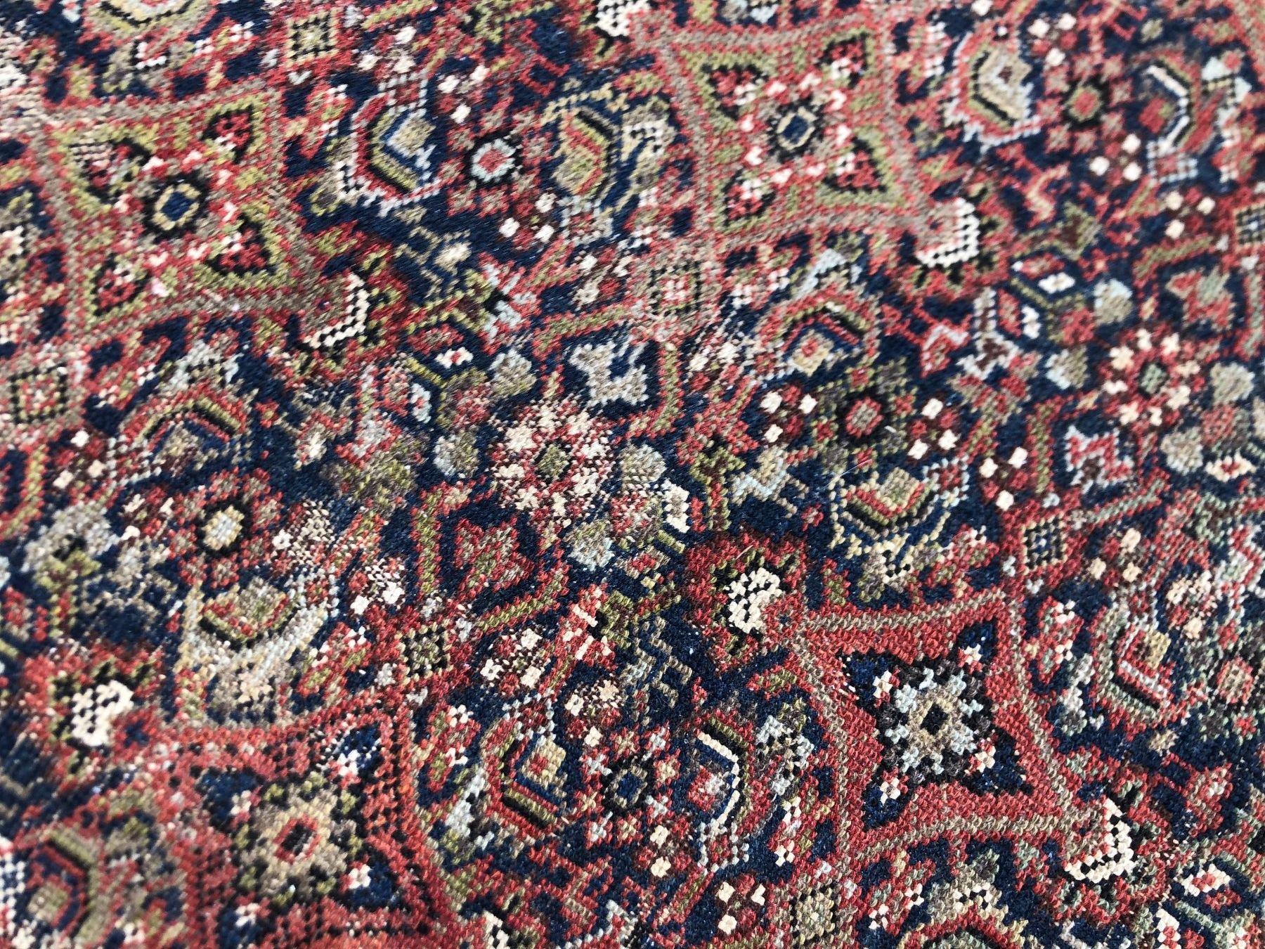 Tapis: Alte Teppich handgeknüpft – D'occasion à Prez-vers-Siviriez par Monija70 2