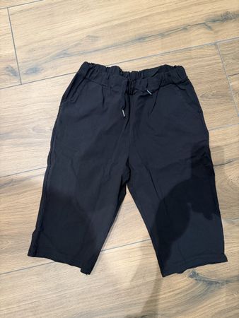 Kurze Hose schwarz Grösse L 