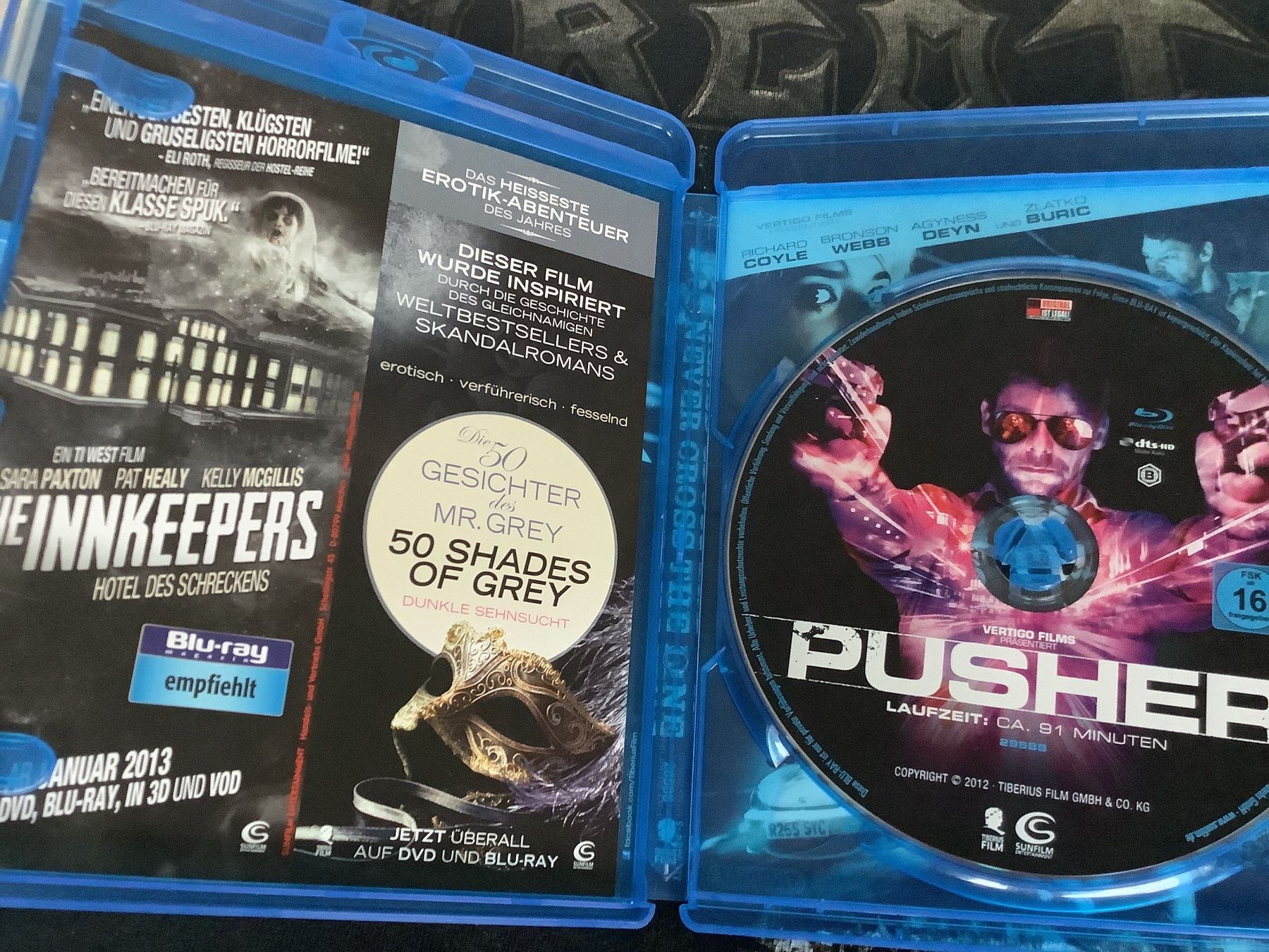 Tutti i DVDs: Never Cross The Line UNCUT! – Nuovo (secondo la descrizione) da Oberkirch LU venduto da ThE_CoLLecTor666 2