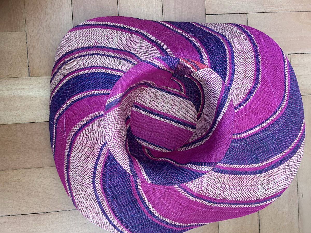 Copricapi, berretti & cappellini: Straw hat in vibrant colours size 54/55 – Nuovo (secondo la descrizione) da Biel/Bienne venduto da zit_v5yc 4
