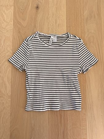 T-Shirt Divided gestreift schwarz weiss Grösse M