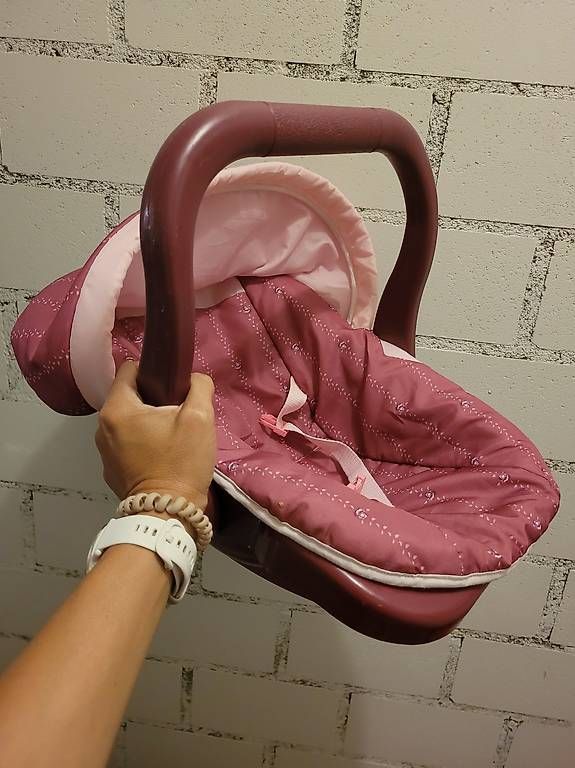 Giocattoli: Maxi-Cosi für Puppen – Usato da Brienz BE venduto da falbabella 2