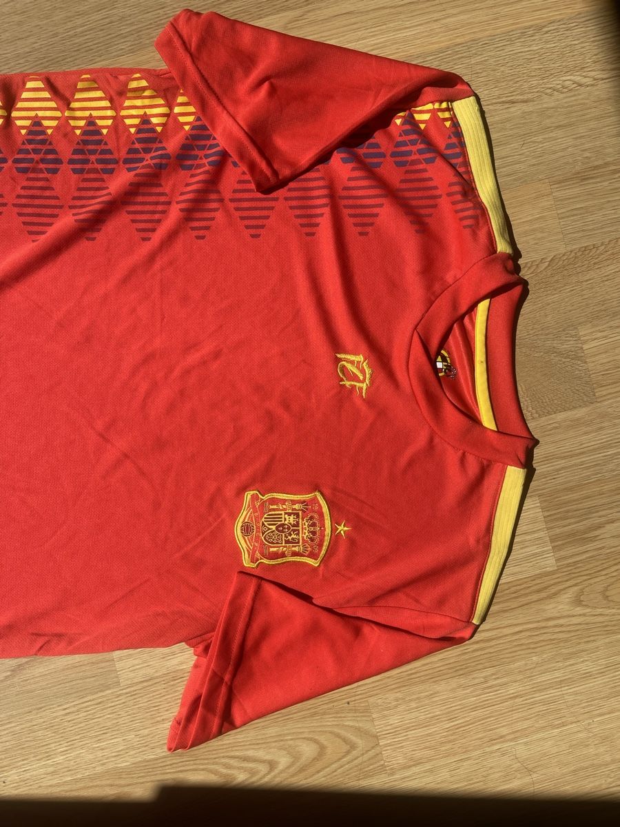 Canottiere & Pantaloni: Spanien Fussball Trikot RFEF  – Usato da Biel/Bienne venduto da sof_yx5y 2