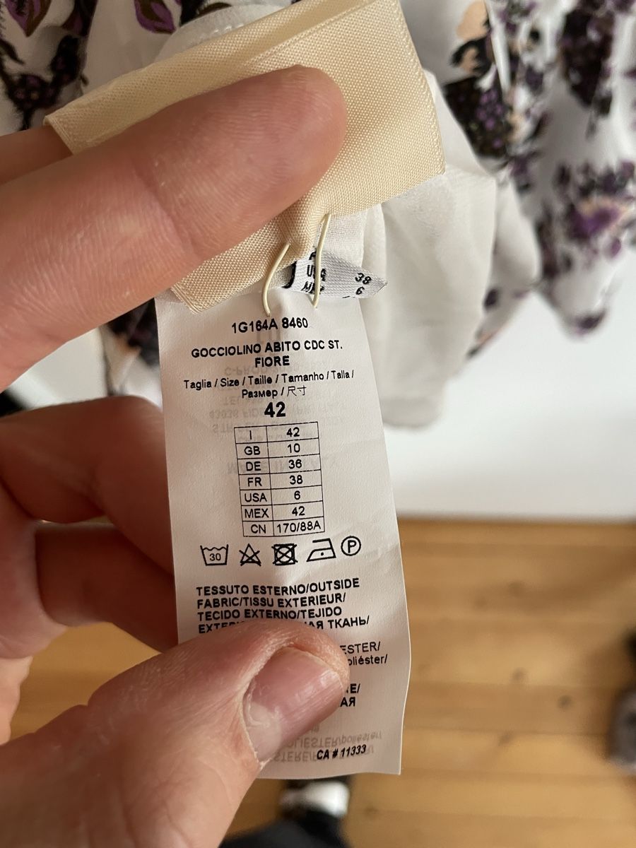 Pinko Kleider: PINKO Sommerkleid Grösse 42 – Gebraucht aus Hinwil von rubinstar4 4