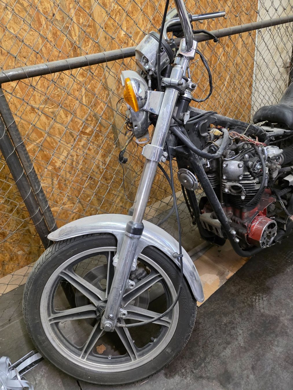 Yamaha Chopper: Yamaha XS 650 US Custom Teileträger – Difettoso da Salvenach venduto da Hayadriver 3