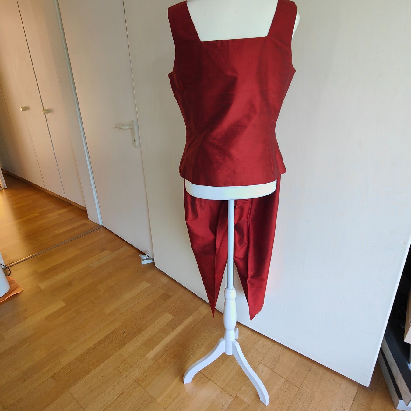Completi & Tailleur: Hosen Anzug – Usato da Zürich venduto da Mumpfi9 1
