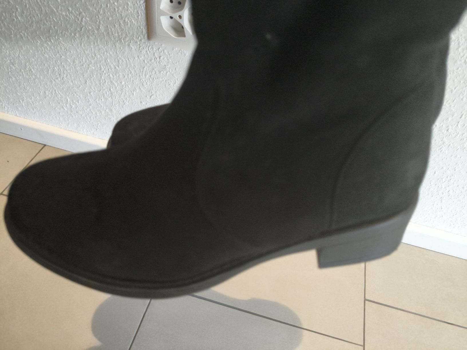 Scarpe da donna: stivali numero 36 – Usato da Bioggio venduto da OresteIronix 1