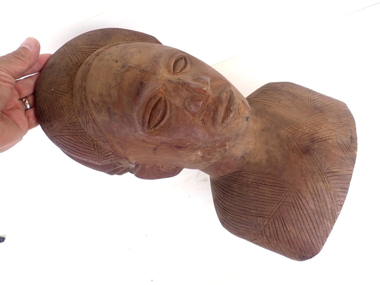 Skulpturen & Statuen: Schnitzerei Kunst Holz Büste Afrika Vintage Asien Skulptur – Gebraucht aus Wil SG von BrocknRoll 8