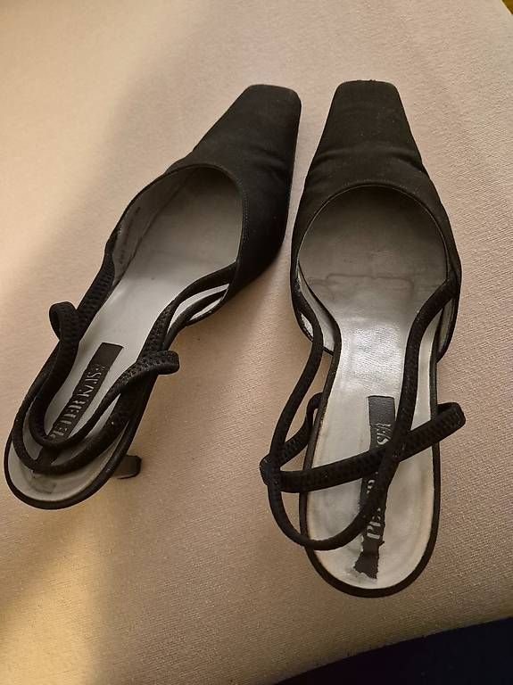 Damenschuhe: Sandalette – Gebraucht aus Kilchberg ZH von F27081987
