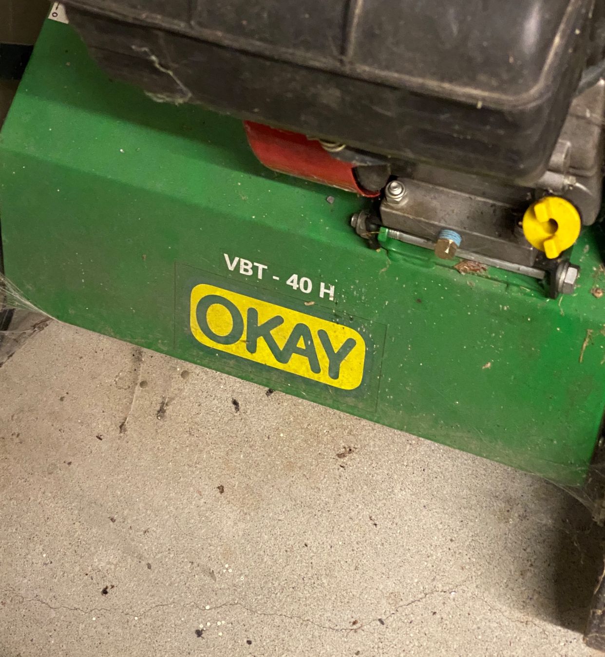 Appareils de traitement du sol: OKAY VERTIKUTIERER VBT 40 Benzin Motor – D'occasion à Forch par xtcpiemont 3