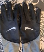 Nike Laufhandschuhe, neuwertig, ideal für Joggen