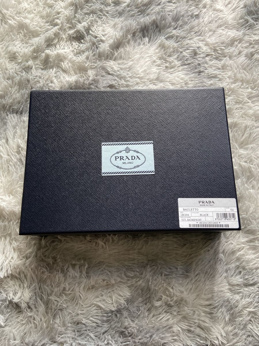 Prada Sacs femmes: PRADA RE-EDITION 2005 BAG - Schwarz – Neuf (Voir description) à Embrach par NovasOutlet 7