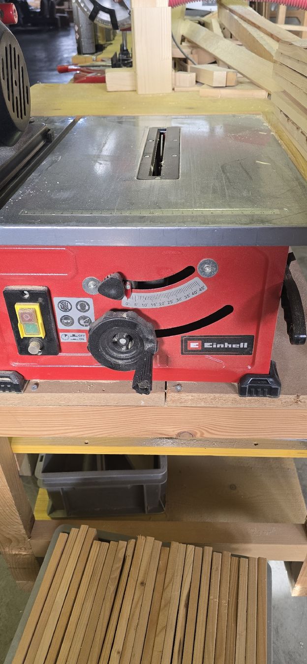 Einhell Seghe: Einhell tc ts 210 tischkreissäge – Usato da Ellikon an der Thur venduto da silversurfer67