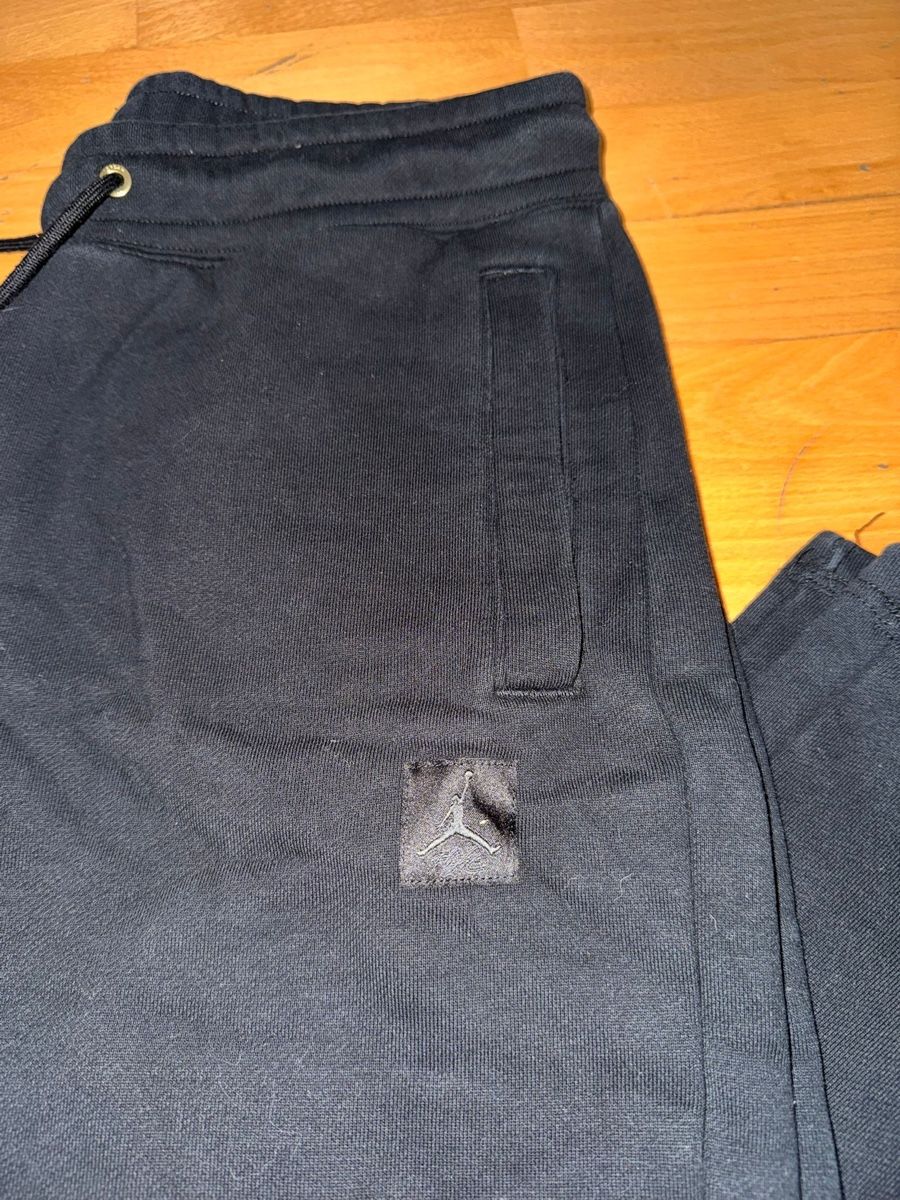 Nike Pantaloni: Trainerhosen – Usato da Zürich venduto da Nelva83 5