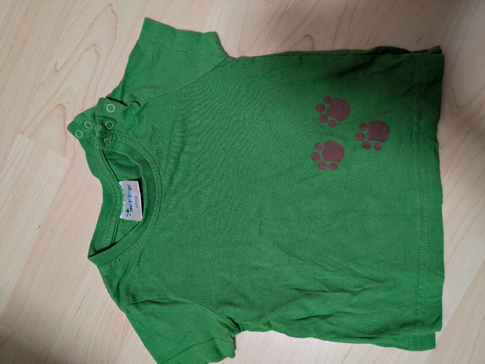 Chemises, Tops & T-shirts: tshirt – D'occasion à Lengnau Ag par Mona_03
